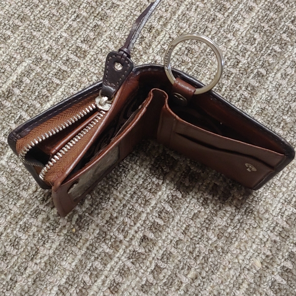 Brighton leather wallet - Picture 14 of 16